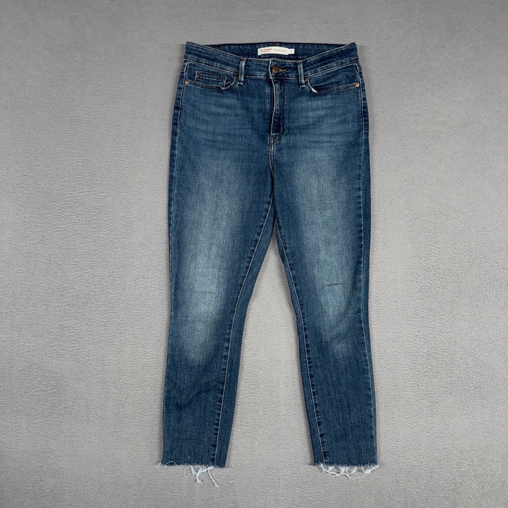 Signature Levis Jeans Womens 8 Blue High Rise Skinny Raw Hem Stretch Denim